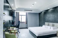 Muze E-sports Hotel