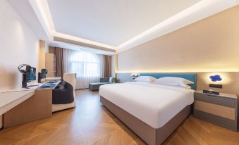 Ruili GuoGuo Esports Hotel(Rosy Cloud CIty)