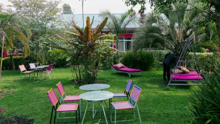 Isange Paradise Resort