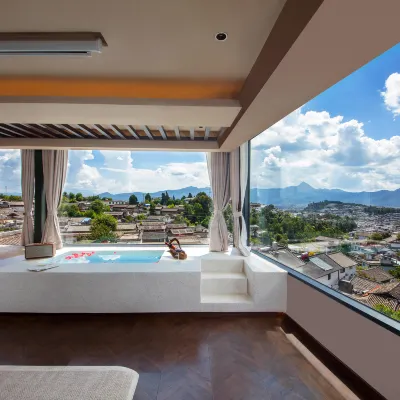 Lijiang LiuLigong 360 degrees Hot Spring Hotel Hotels near Dayan Old Town