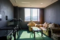 Vienna International Hotel (Yunfu City Center Yihua Plaza) - Gym