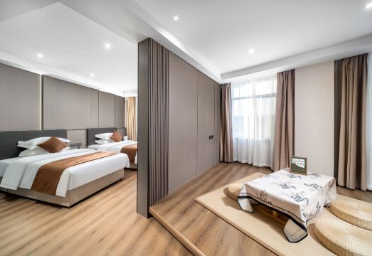 란팅츠 인터내셔널 호텔 객실 사진