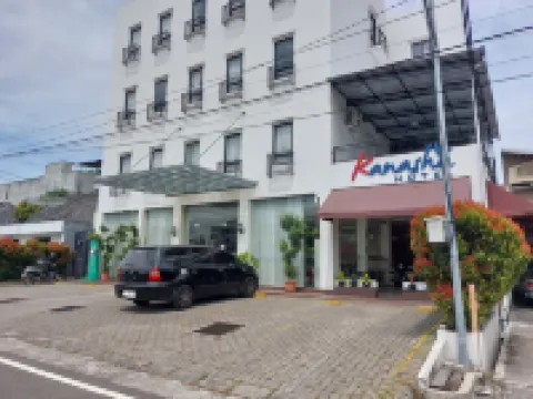 Kanasha Islami Hotels near Maimoon Palace