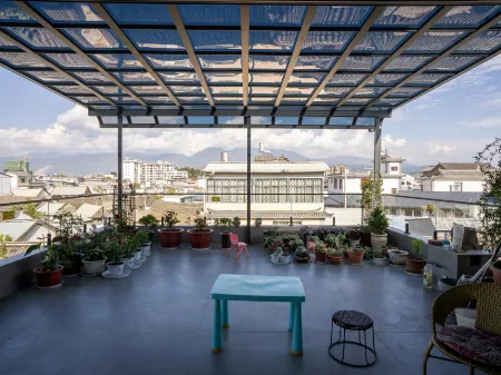 tangquanju Отели рядом с достопримечательностью «Fengyuzhen»