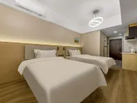 Lanman Light Luxury Hotel (Hohhot East Railway Station & Baita Airport Branch) Hotels near Hohhot Baita International Airport