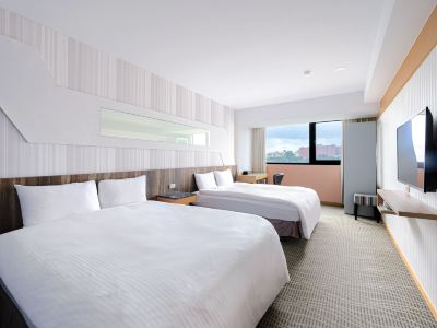 Sunny Hotel