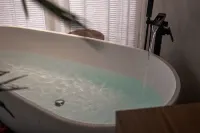 瀘沽湖漫塵リゾートホテル - バルコニー