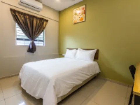 Kimsar 3BR Family Inn by uBook Hotels in Perai
