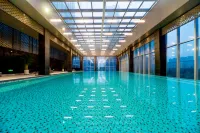 International  Hotel.LuoYang