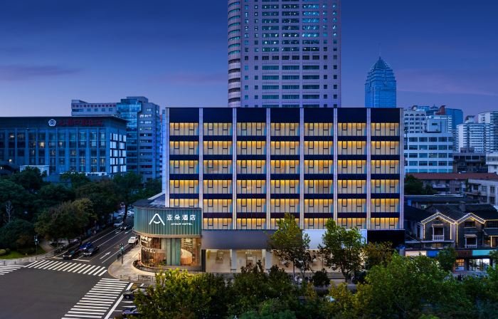 Atour Hotel （Wuxi Sanyang Square Chong'an Temple）