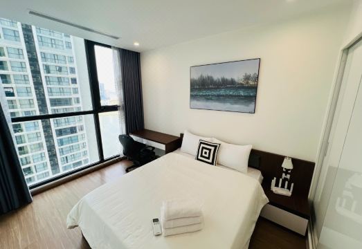 Alan Homes 아파트먼트의 전망 좋은 수영장