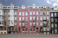 Krisotel Hotell i 