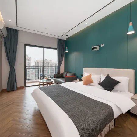 Youku Cinema Apartment (Zhanjiang Jinshawan Beach)