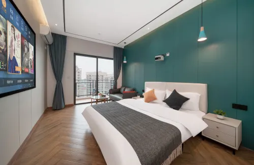 Youku Cinema Apartment (Zhanjiang Jinshawan Beach)
