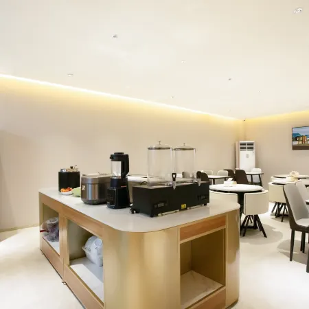 Yizhuang Hotel (Yibin Lizhuang Ancient Town Branch)
