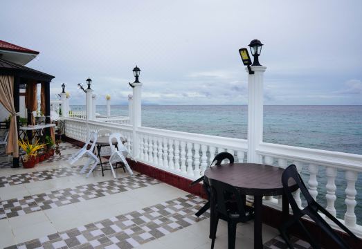 RedDoorz Plus @ Billy's Resort Oslob 썸네일