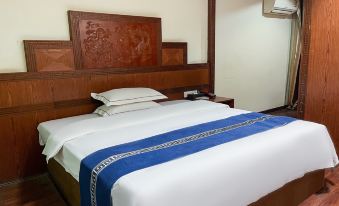 YJ Business Hotel