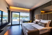 Marinus Beach Hotel - parking