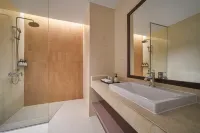 M Village Hotel Tho Nhuom Hôtels à proximité de : Université ouverte de Hanoï