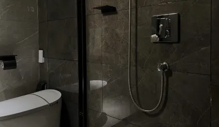 PSIVILLA KUNMING Отели рядом с достопримечательностью «Junfa Xiliangtang Wetland Park»