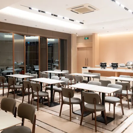 Yayue Hotel (Cixi Chengxi Yintai)