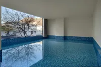Shanxi Smart Hotel (Lijiang Ancient Town Dashuiche) - Pools