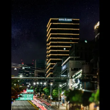 Hotel Eliena Seoul Gangnam Отели рядом с достопримечательностью «Ресторан Vault Steak House»