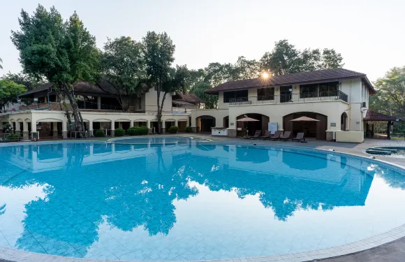 彭-旺桂涯河温泉度假村