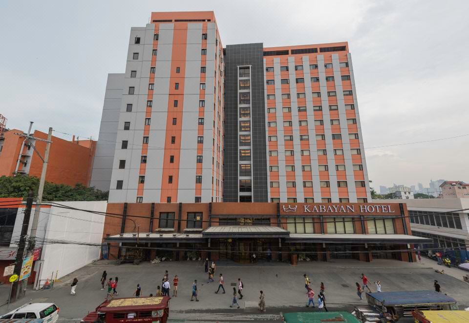 4. 카바안 호텔 파..