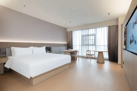 JI Hotel (Yangzhong Wuyue Square)