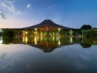 Grand Soba Hotel Hotel dekat NGRANGUTAN CENTRUM