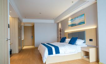 Yunju Holiday Apartment (Hanghai Wanduo City Branch, Xucun Town Government, Haining))