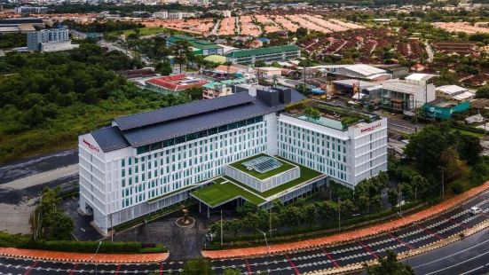 Ramada Plaza by Wyndham Chao Fah Phuket