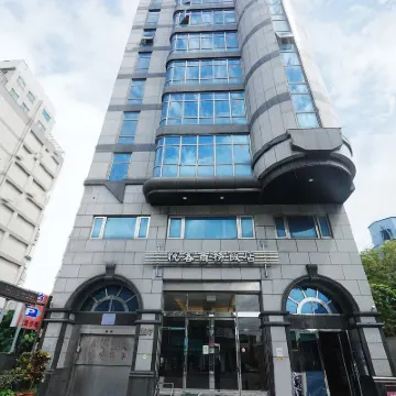 York Hotel Hotels near Bade Park