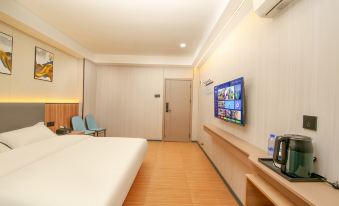 Dongdu Hotel (Zhongtang Town Zhongtian City Plaza)