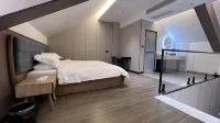 Lincang Yashu Hotel (Yulong Lake Park Wa Culture Square) - 2-Star