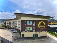 D Arc Hotel Hotels near Bataras Hypermarket ITCC