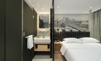 Lan Yu Hotel (Guangzhou Yongqingfang Shangxiajiu Pedestrian Street Branch)