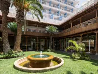 Catalonia Las Vegas - Adults Only Hotels near San Telmo Beach