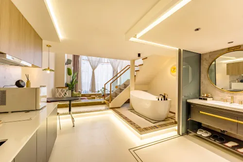 Mia Jingyue Loft Designer Apartment (Huaihai Square Huaxin Mall Store)
