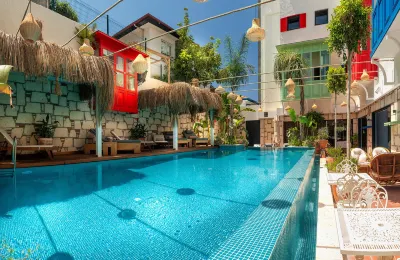 Tnr Otel & Spa Hôtels à : Kusadasi City Center