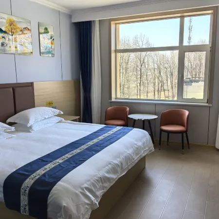 Huzhu Chunhui Business Hotel