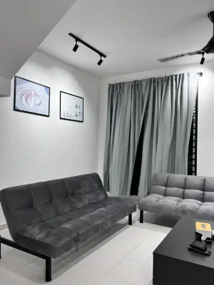 Senai 14pax The Joyous Home Pooltable Airport JPO 新山士乃國際機場附近的飯店