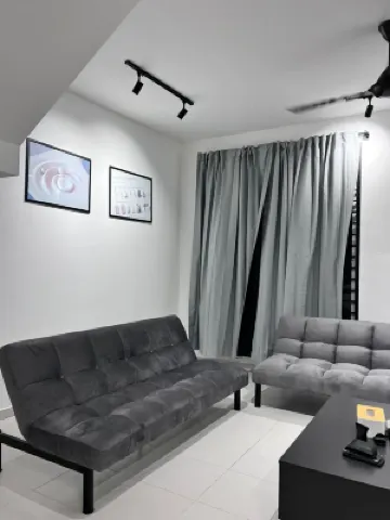 Senai 14pax The Joyous Home Pooltable Airport JPO