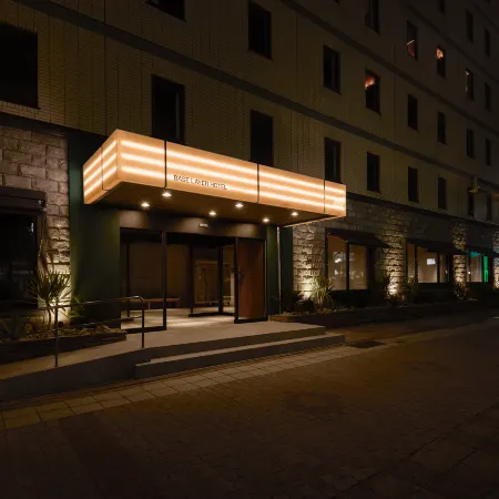 BASE LAYER HOTEL NAGOYA NISHIKI Отели рядом с достопримечательностью «Осу»