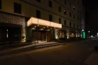 BASE LAYER HOTEL NAGOYA NISHIKI