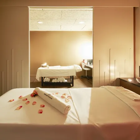 PortAventura Hotel Caribe - Includes unlimited access PortAventura Park & 1 access Ferrari Land