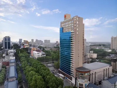 Maple Leaf  Smart  Hotel