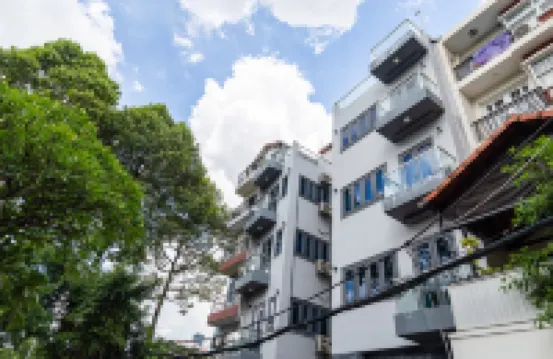 西貢市中心全新舒適之家 Tracy Decor附近的飯店