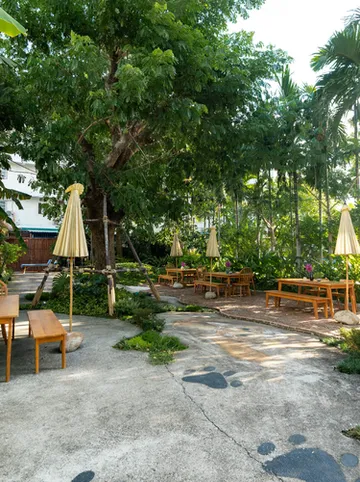 รูปภาพของDeeProm Pattaya Hotel โรงแรม ดีพร้อม พัทยา